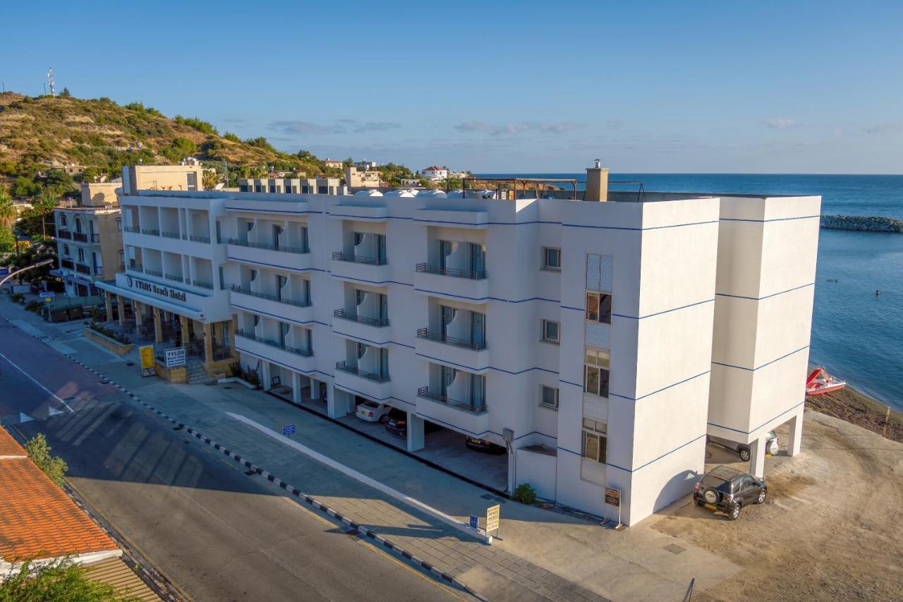 Tylos Beach Hotel Kato Pyrgos Bagian luar foto